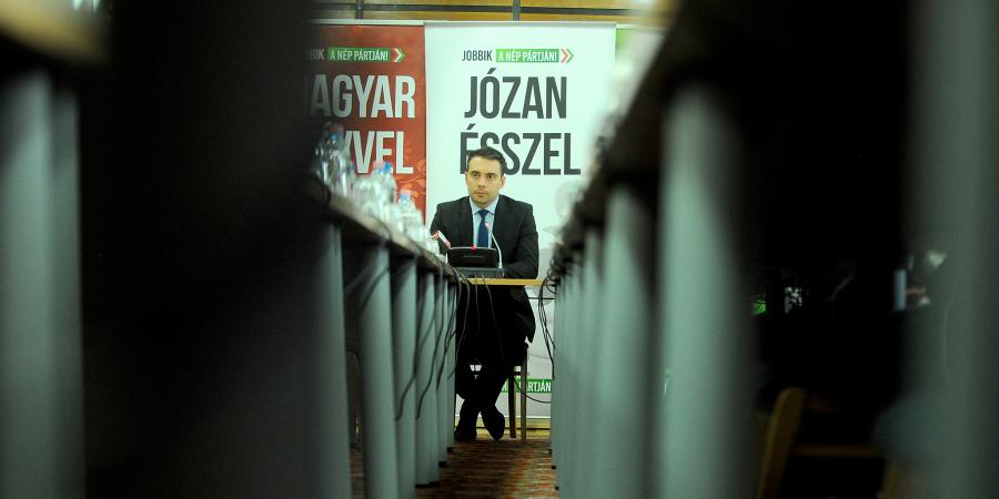 Vona Gábor szerint bár még nincs vége a Jobbiknak, de afelé tendál