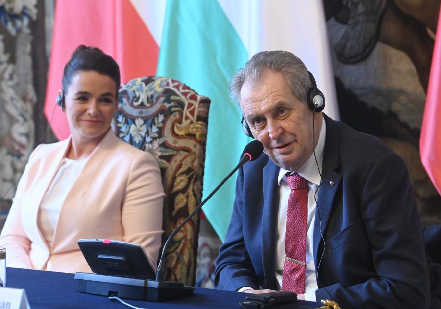 Novák Katalin szerint megerősítették Prágában a V4-es együttműködést, Miloš Zeman sem akarja szétverni
