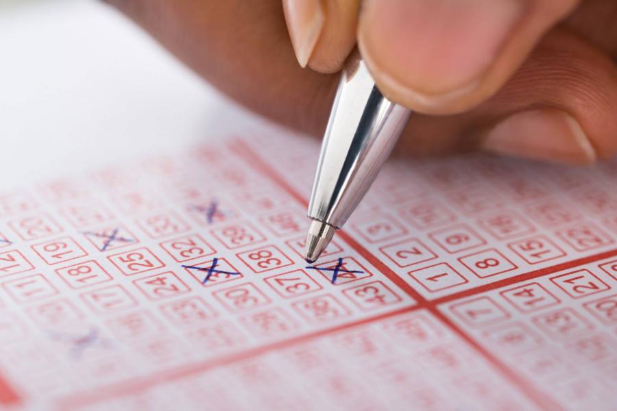 Negyvennégyen lettek milliomosok – Mutatjuk az ötös lottó nyerőszámait 