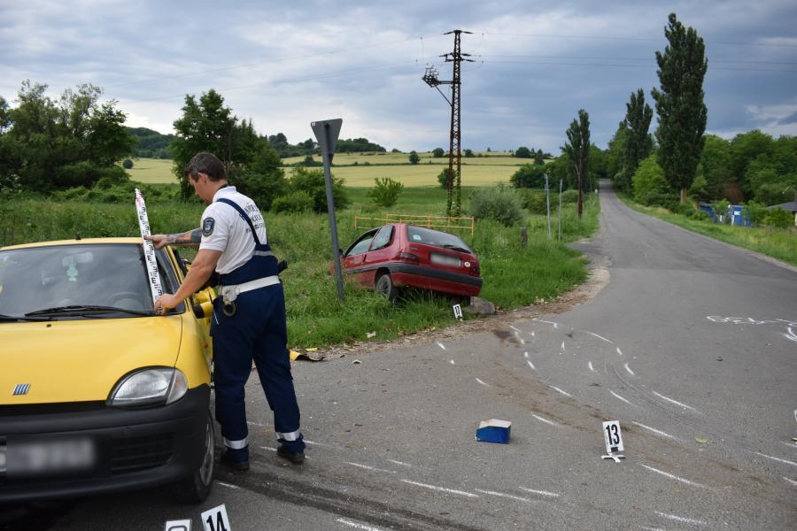 Polgármester okozhatott halálos balesetet Kaposvár közelében 
