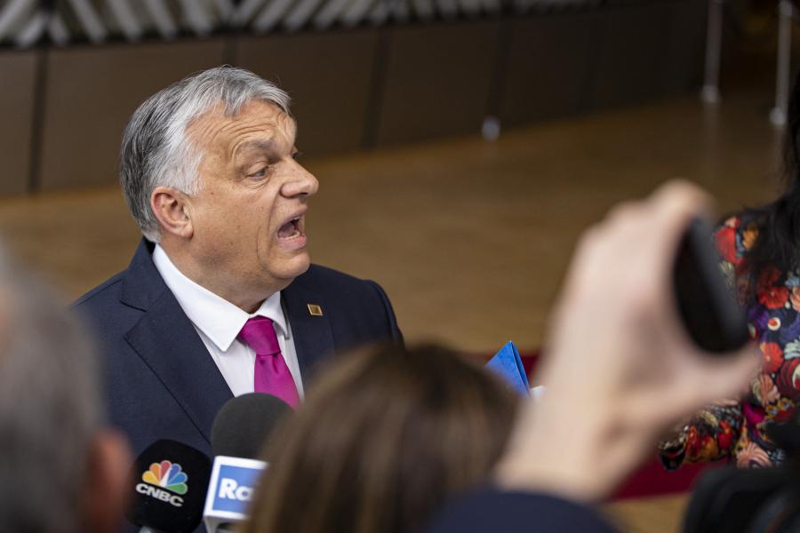 Aláírásgyűjtést indítottak, hogy Orbán Viktor ne vétózhasson többé az Európai Unióban