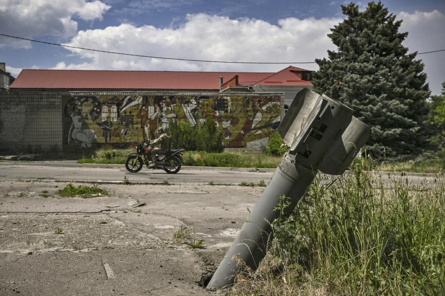 Hatalmas pusztítás folyik a Donbászban, Ukrajna a háború legnehezebb hetét éli Mariupol óta