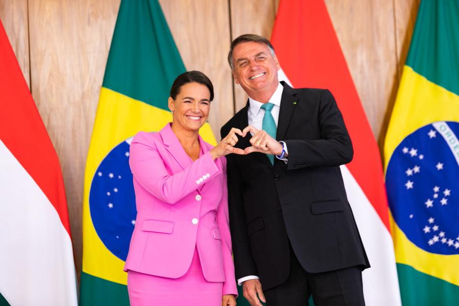 Novák Katalin állítja, hogy ő és a brazil elnök, Jair Bolsonaro a béke követe
