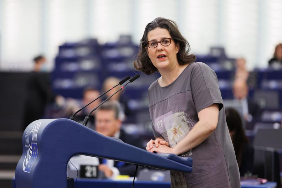 Elfogadta az EP szakbizottsága az aktualizált Sargentini-jelentést, amely szerint az elmúlt négy évben romlott a helyzet