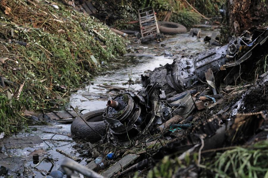Lezuhant egy teherszállító repülőgép Görögországban, 8 ember meghalt (videó)