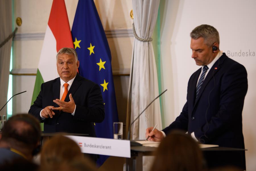 „Csak idő kérdése volt, hogy mikor jön Orbán a következő rasszista és antiszemita kijelentéssel”