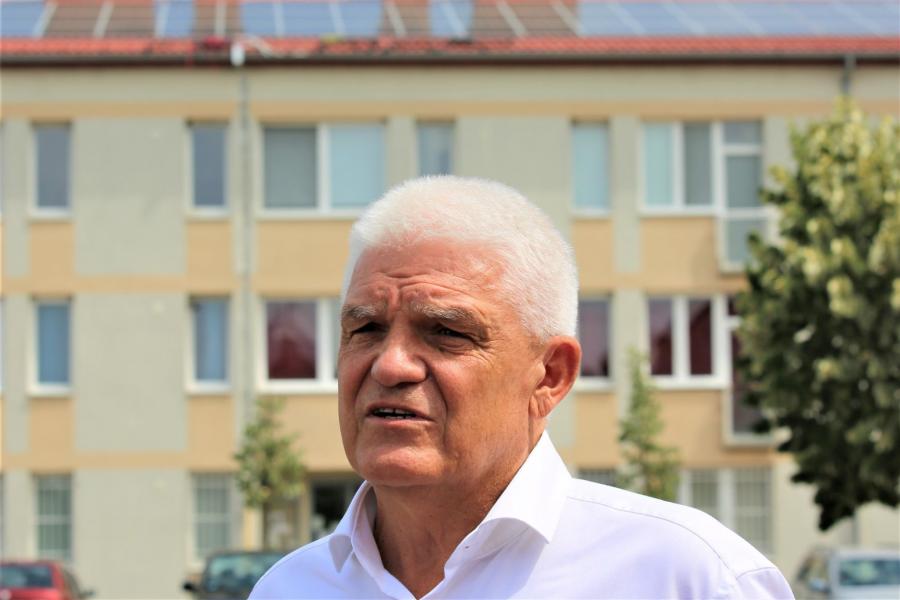 Inflációkövetőnek nevezte Szolnok polgármestere a brutális díjemelést, majd törölte a leleplező jelzőt