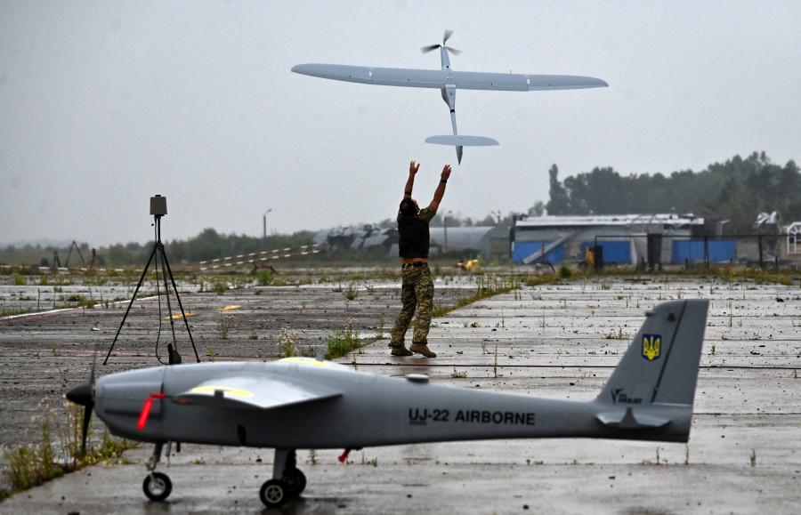 Drónok harca: a hátizsákostól a nindzsásig mindenféle van, Ukrajna miattuk is új fejezetet jelent a háborúk történetében