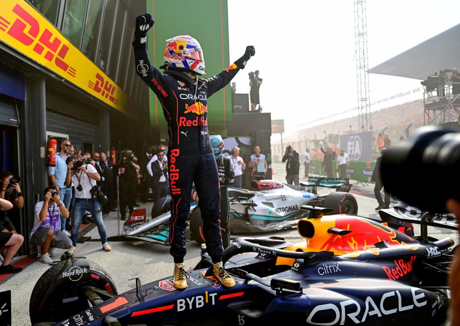 Újabb győzelmet zsebelhetett be Verstappen a Holland Nagydíjon