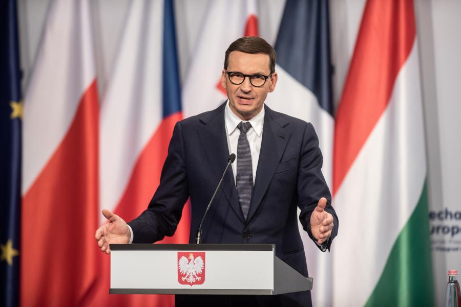 Lengyelország meggondolta magát, inkább újra  közeledik az Orbán-kormányhoz