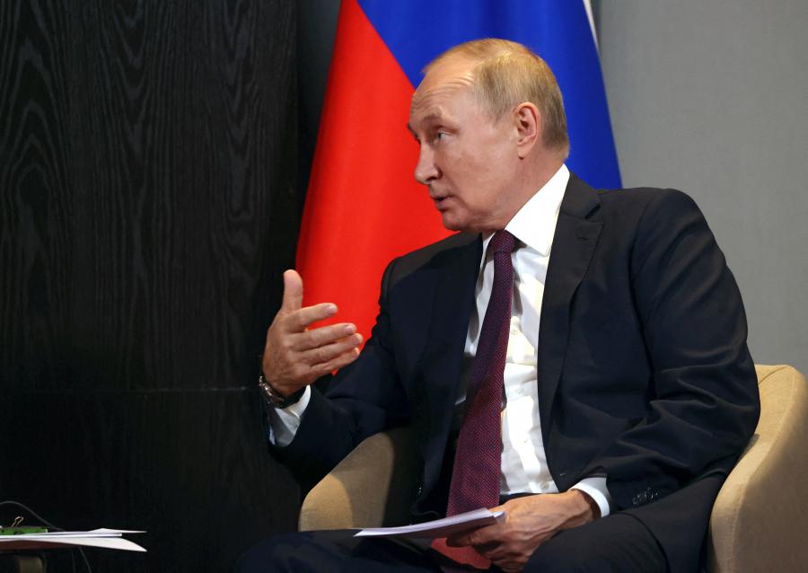 Putyin elpanaszolta, hogy nagyon befejezné már a háborút, csak Ukrajna nem hagyja neki 