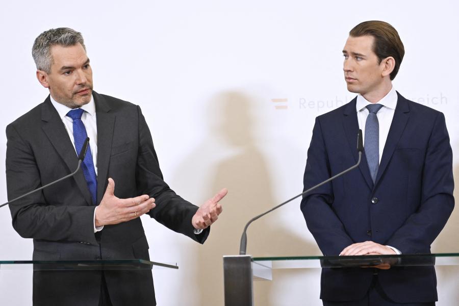 Az illiberalizmus és az iszlámellenesség kéz a kézben jár, az osztrák jelentésben Orbán Viktor az egyik kiemelt példa