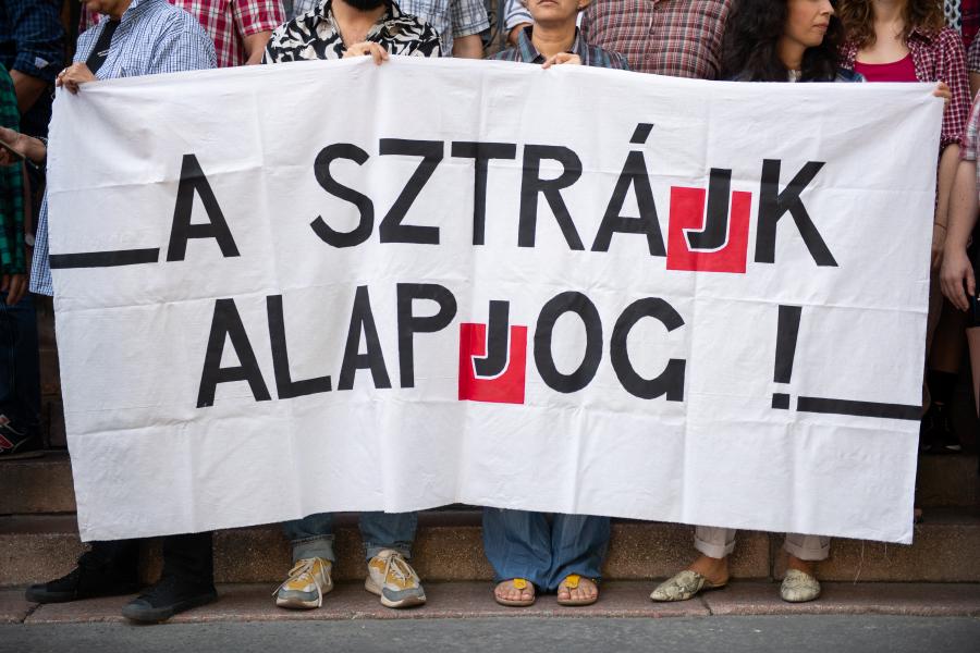 Tanársztrájk: szolidaritásból más ágazatok szakszervezetei is beszüntethetik a munkát október 5-én