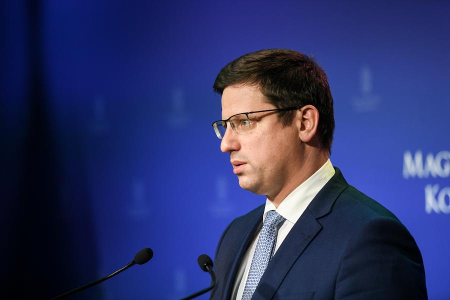 Uniós hitelt is kér a magyar kormány – Újabb forintmélypont