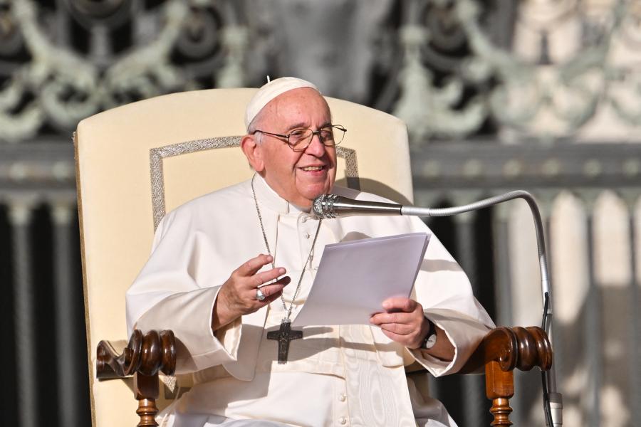 Bírálják Ferenc pápát a Kínával kapcsolatos, túl megengedőnek tartott politikája miatt