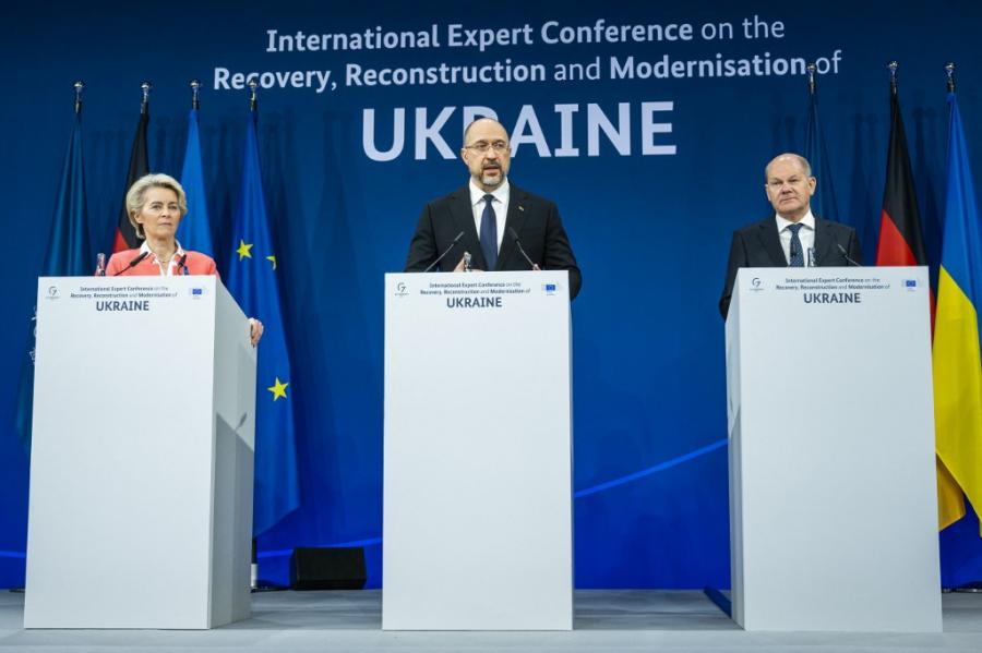 Olaf Scholz szerint „a leendő EU-tag” Ukrajna modernebb és fenntarthatóbb állammá válhat ha „jól csináljuk”