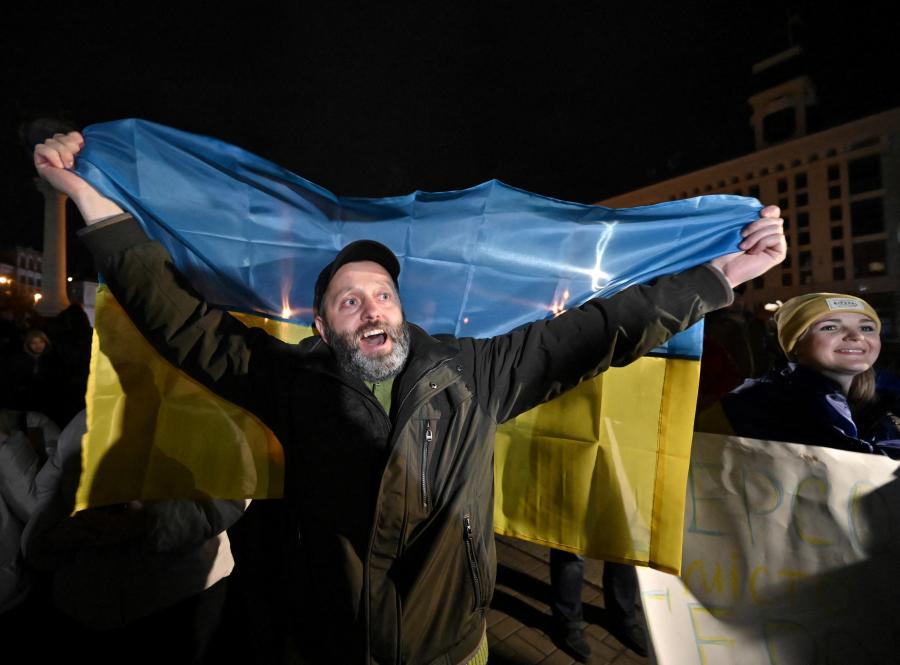 Volodimir Zelenszkij: Ukrajna mindig visszaveszi azt, ami az övé