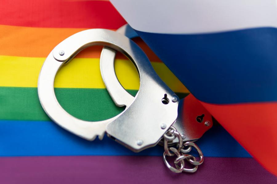Oroszországban rövidesen a felnőttek körében is tilos lesz az úgynevezett „LMBTQ-propaganda”