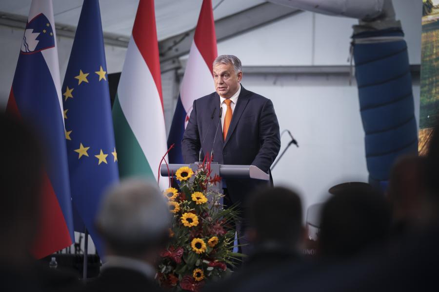Orbán Viktor kimondta, hogy  Magyarország le akar számolni az orosz energiafüggőséggel