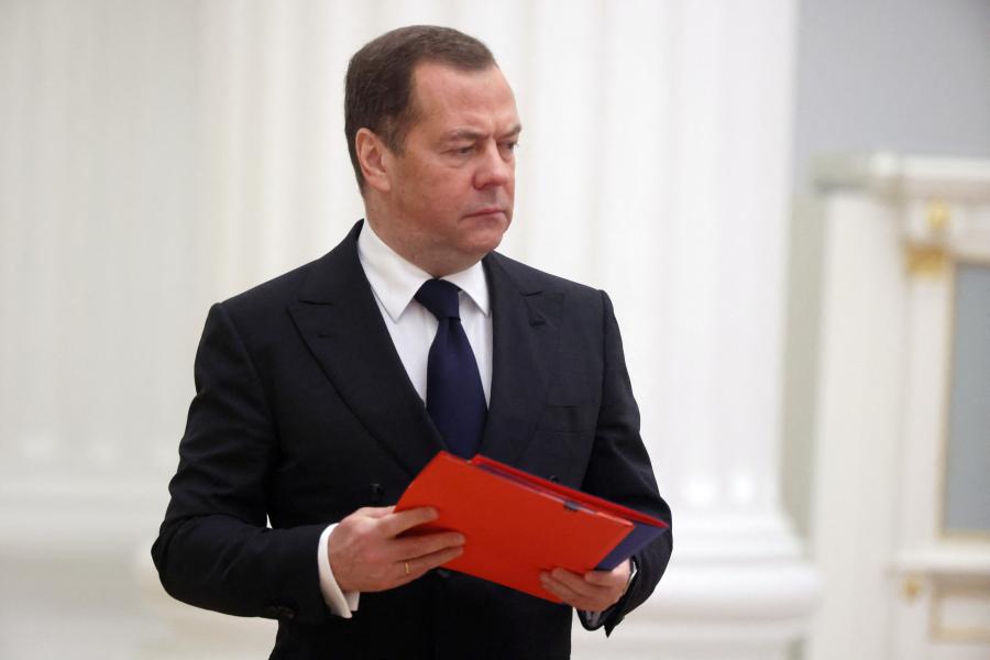 Dmitrij Medvegyev szerint jövőre Lengyelország és Magyarország felosztja egymás közt Nyugat-Ukrajnát