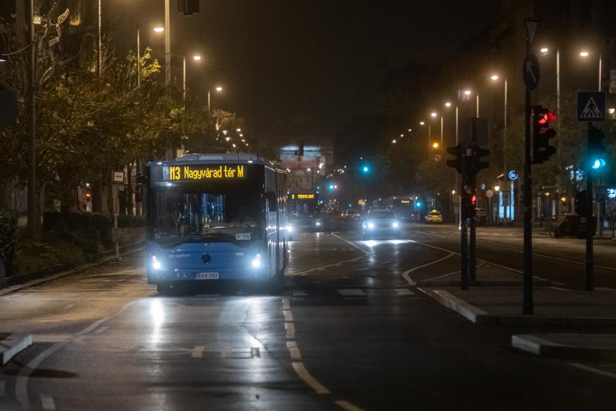 Egész éjjel közlekednek a metrók és a HÉV-ek, az éjszakai buszok pedig gyakrabban járnak szilveszterkor