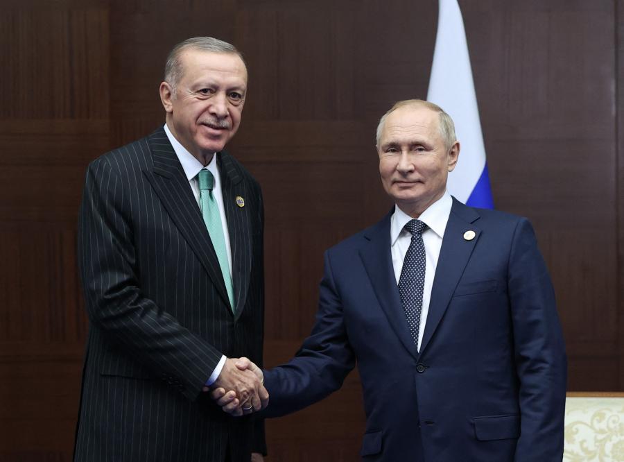 A török elnök azt szeretné, hogy Vlagyimir Putyin hirdessen egyoldalú tűzszünetet Ukrajnában