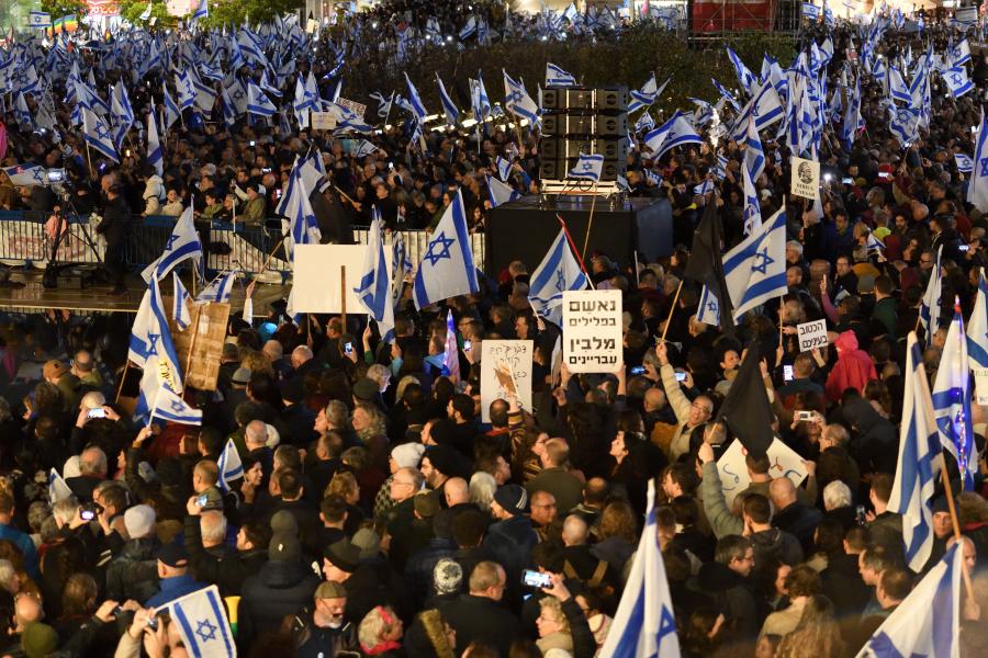 Nyolcvanezren tüntettek Tel-Avivban az igazságügyi reform ellen