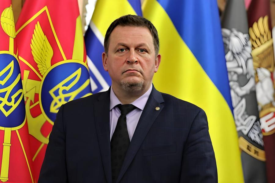 Korrupció gyanúja lemondott az ukrán védelmi miniszterhelyettes, az elnöki iroda vezetőhelyettese és a főügyész-helyettes is