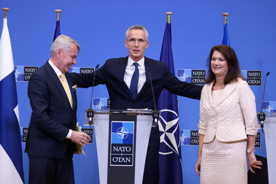 Finnország ragaszkodik ahhoz, hogy Svédországgal egy időben csatlakozzon a NATO-hoz