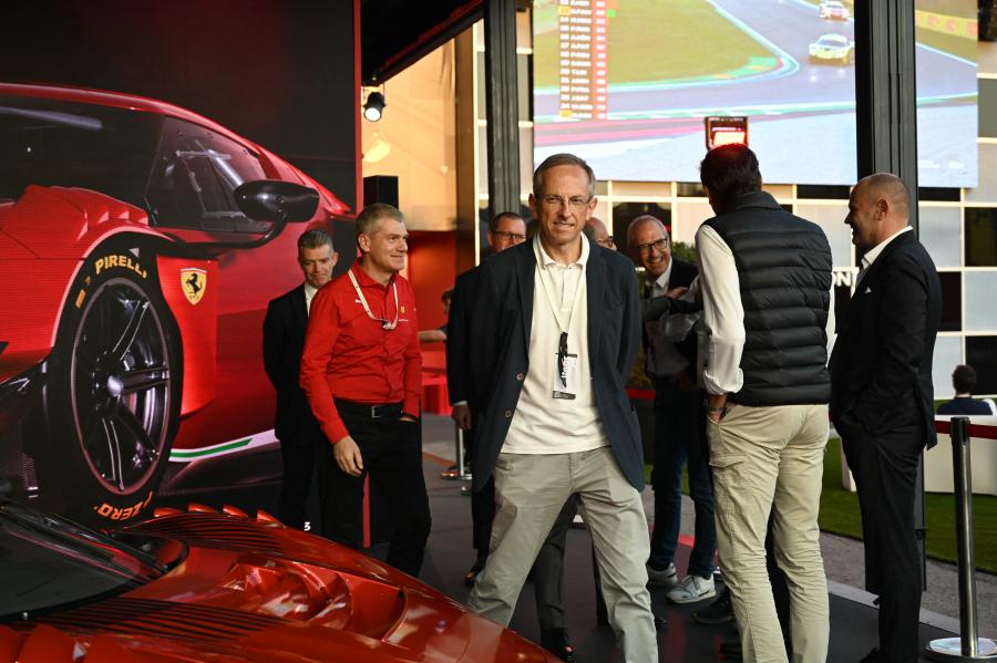 Az orosz-ukrán háború sem számított, rekordnyereséget ért el 2022-ben a Ferrari