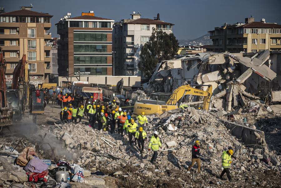 Már 40 ezer felett jár a török-szíriai földrengés halálos áldozatainak száma