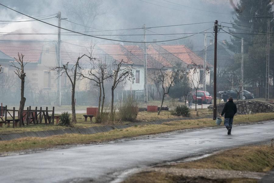 Veszélyes a levegő minősége kilenc magyarországi településen 