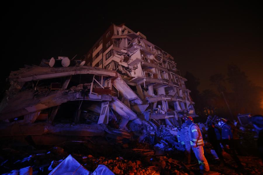 Meghaladta a 45 ezret a törökországi és szíriai földrengés halálos áldozatainak a száma