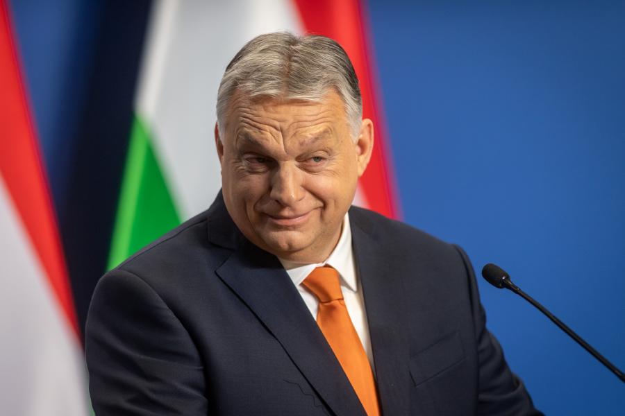 Orbán Viktor videóban üzente meg, hogy legyalulja az inflációt 