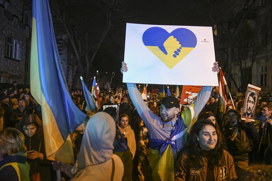 Itt a felmérés, az ukránok már egyre biztosabbak a győzelemben