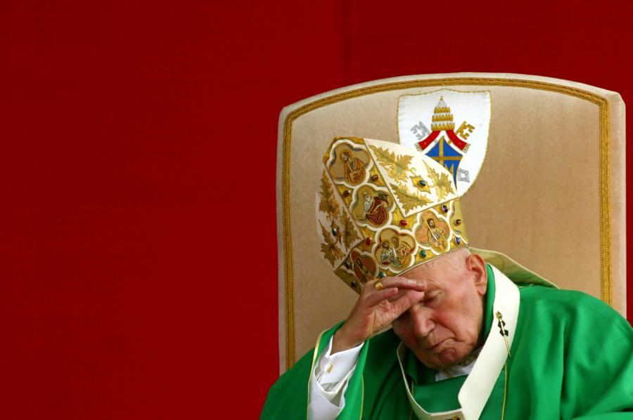 II. János Pál pápa még bíborosként tudhatott pedofilügyekről, amelyeket segített eltussolni