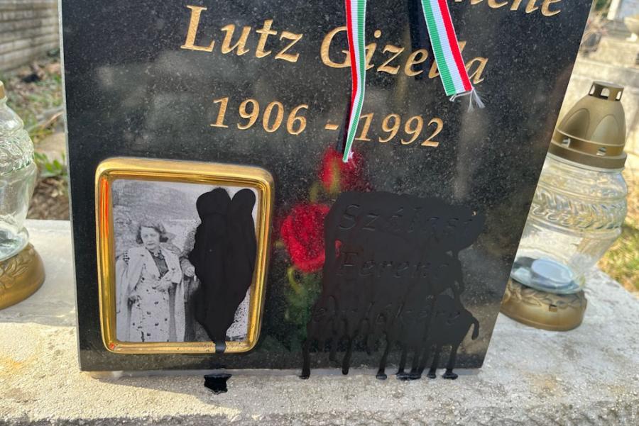 Fekete festékkel fújta le Szálasi Ferenc fotóját és nevét özvegye sírján a DK ifjúsági szervezete 