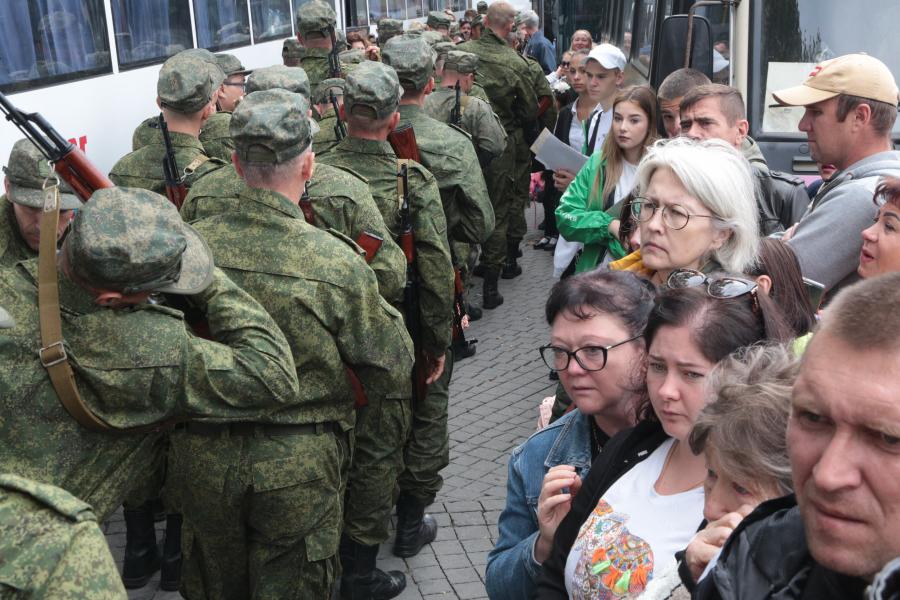 Kisiskolásokat képeznek ki katonának az oroszok a megszállt Krím félszigeten