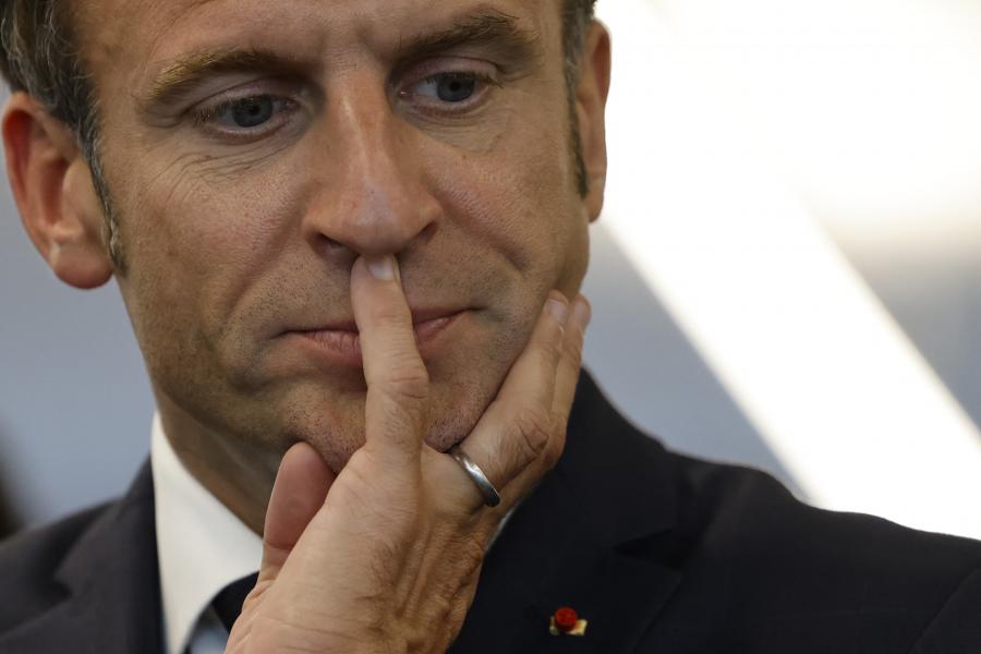 Nem sokon múlt, de elbukott a francia kormány elleni bizalmatlansági indítvány