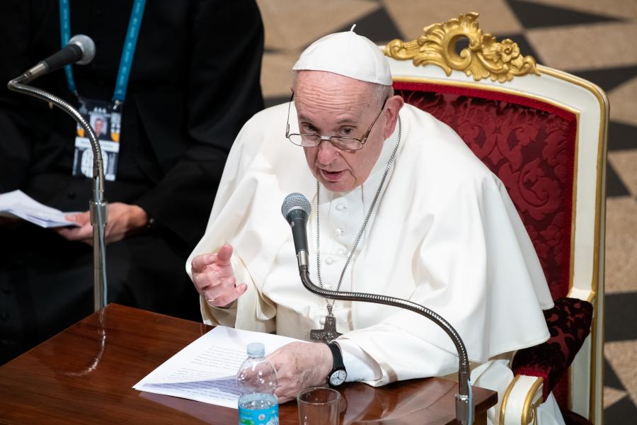 Jobban van Ferenc pápa, szombaton akár el is hagyhatja a kórházat