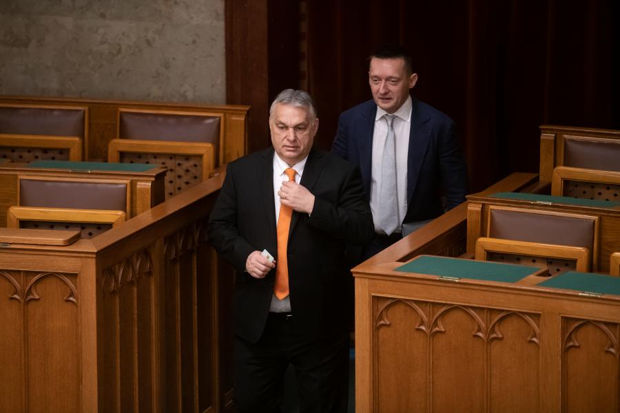 Orbán Viktor a Völner-Schald-ügyről: Régóta tudom, hogy ez nem azonnali kérdések, hanem azonnali sértések órája