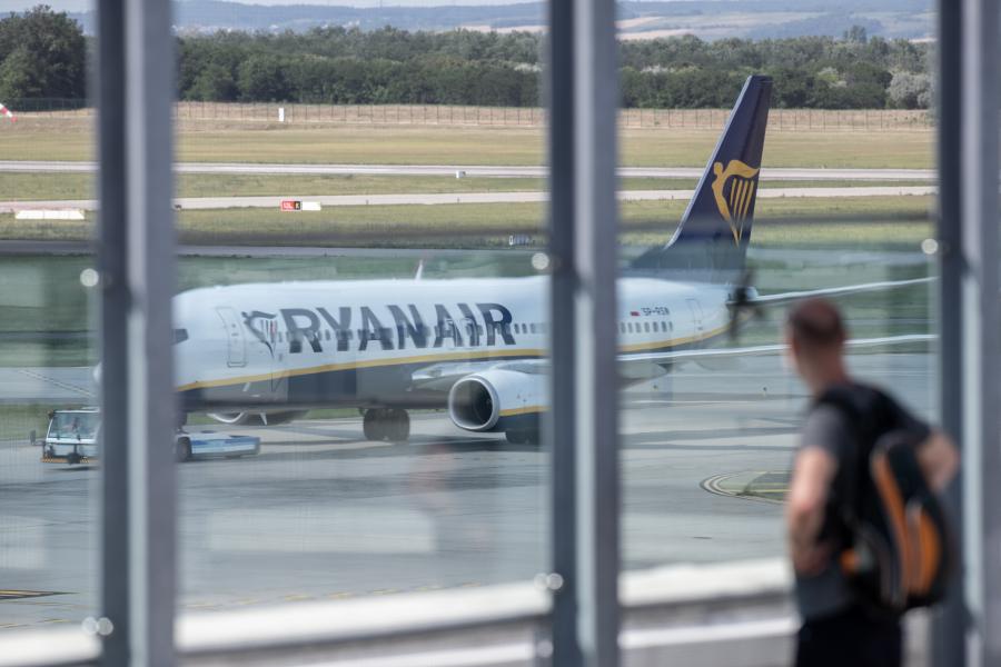 Újabb, 200 milliós bírságot kell befizetnie a Ryanair-nek