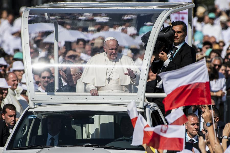 Ferenc pápa az Európai Unió pártján áll, csak nem akar konfliktust az Orbán-kormánnyal