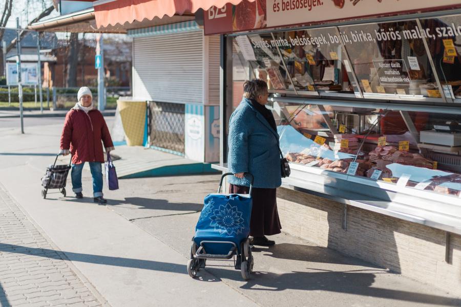 Eltűnt a 13. havi nyugdíj, az idősügyi szervezetek levelét egyelőre válaszra sem méltatta a kormány