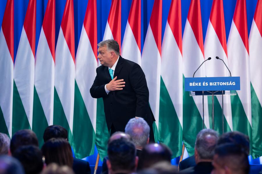 Orbán Viktor újabb fél évig óhajt rendeleti úton kormányozni