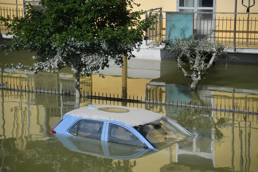 Törlik a hétvégi olasz Forma-1-es futamot az áradások miatt