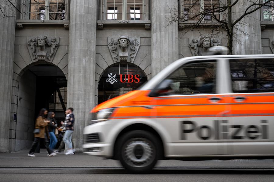 Több mint 2200 pedofil bűnözőt buktatott le világszerte a svájci rendőrség