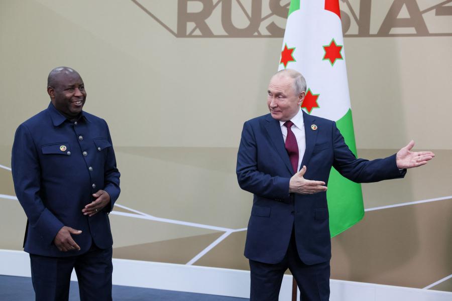 Vlagyimir Putyin megígérte az afrikai országoknak, hogy nem maradnak éhen
