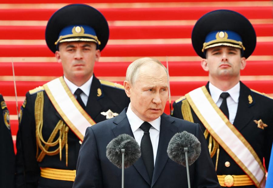 Duplájára emeli a Kreml a védelmi kiadások összegét 