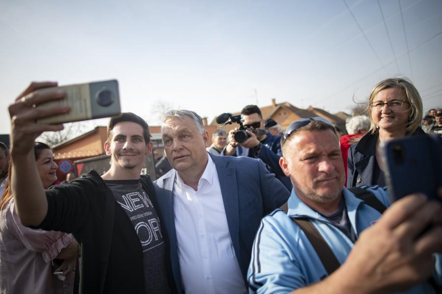 Orbán Viktornak szóltak, hogy ne tiktokozzon, mert veszélyes